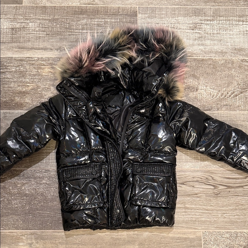 Scotch Bonnet glossy black puffer jacket with a fur-trimmed hood